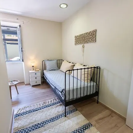 The Captain's Bridge