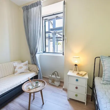 The Captain's Bridge